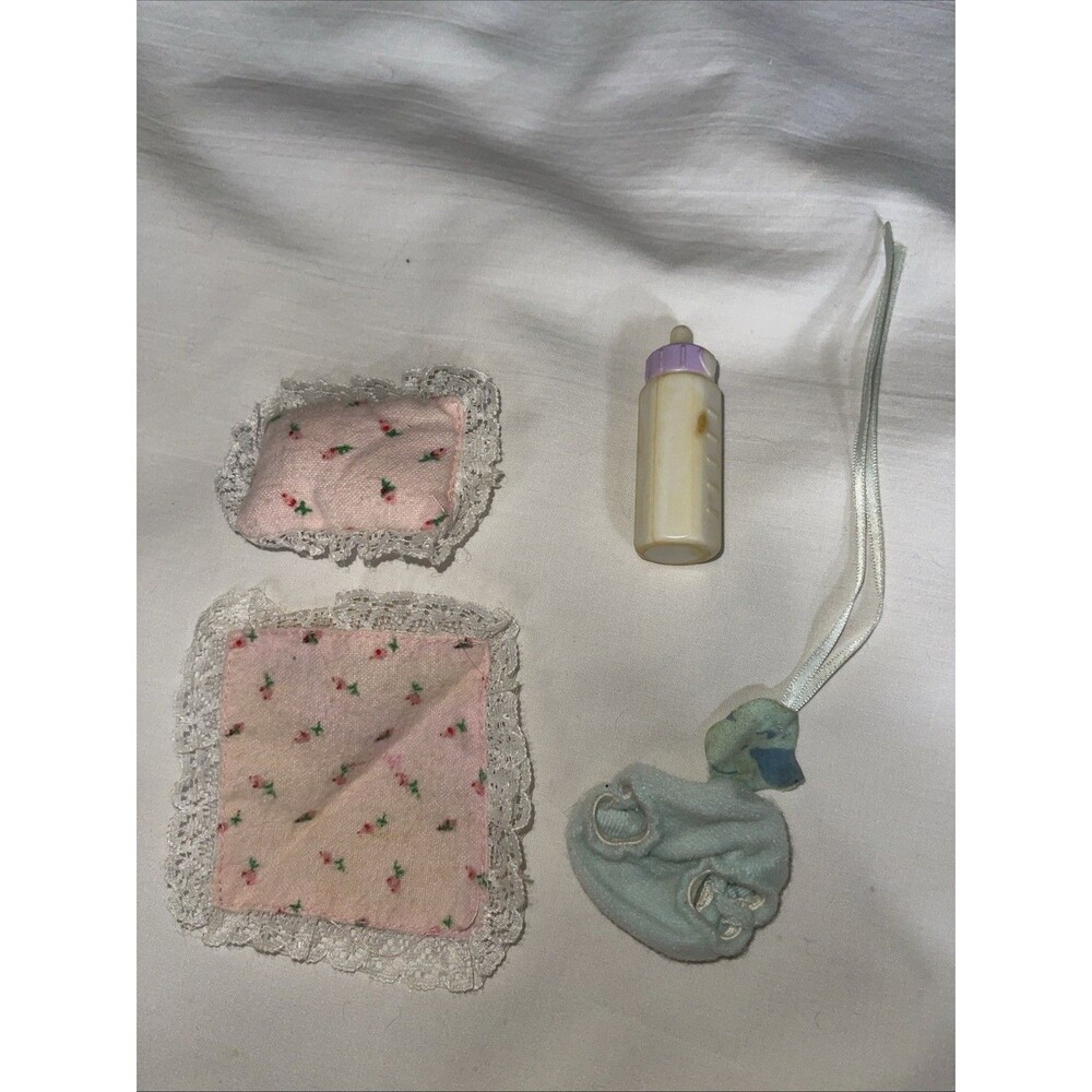 VTG G1 My Little Pony MLP Accessories Baby Rosebud Pillow Blanket Bottle Suit